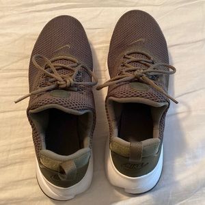 Nike gym shoes